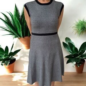 Tahari Women’s White/Black Knit Midi Dress